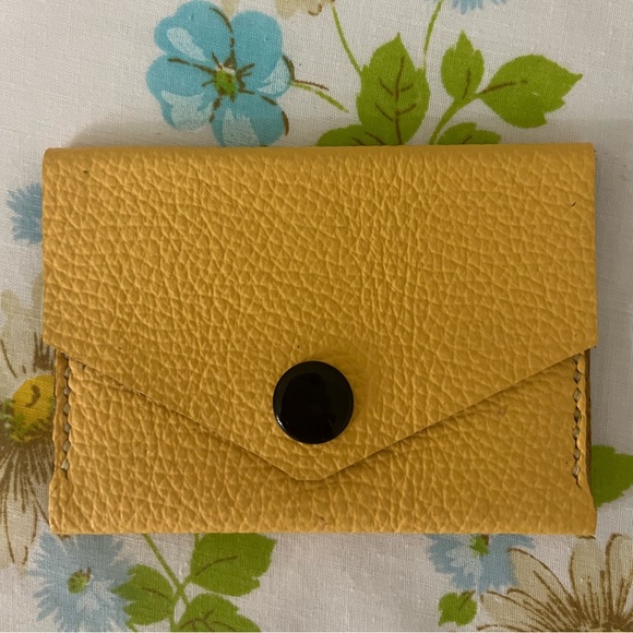 Handmade Genuine Leather Wallet - Picture 2 of 5